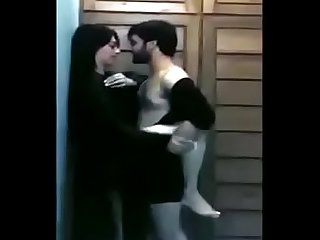 Pakistani woman fuck 2 man her mouth