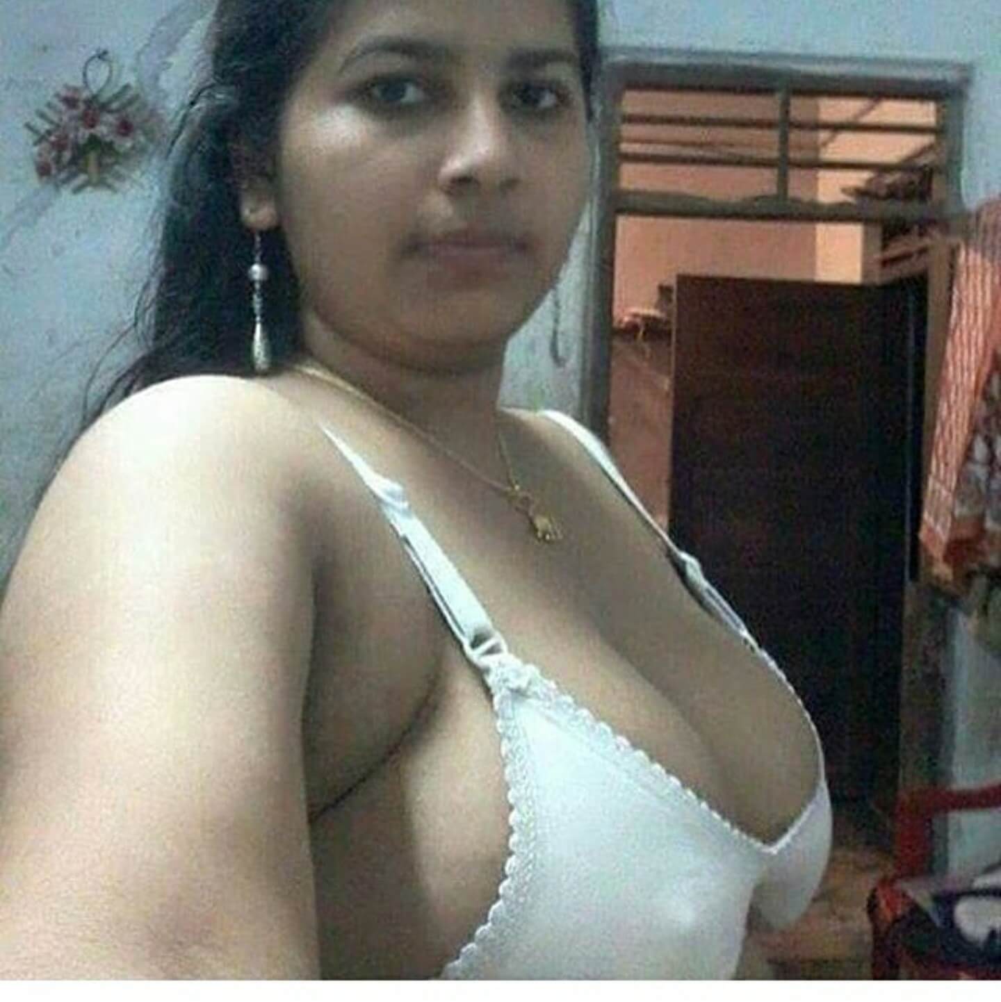Bangladeshi girlfriend