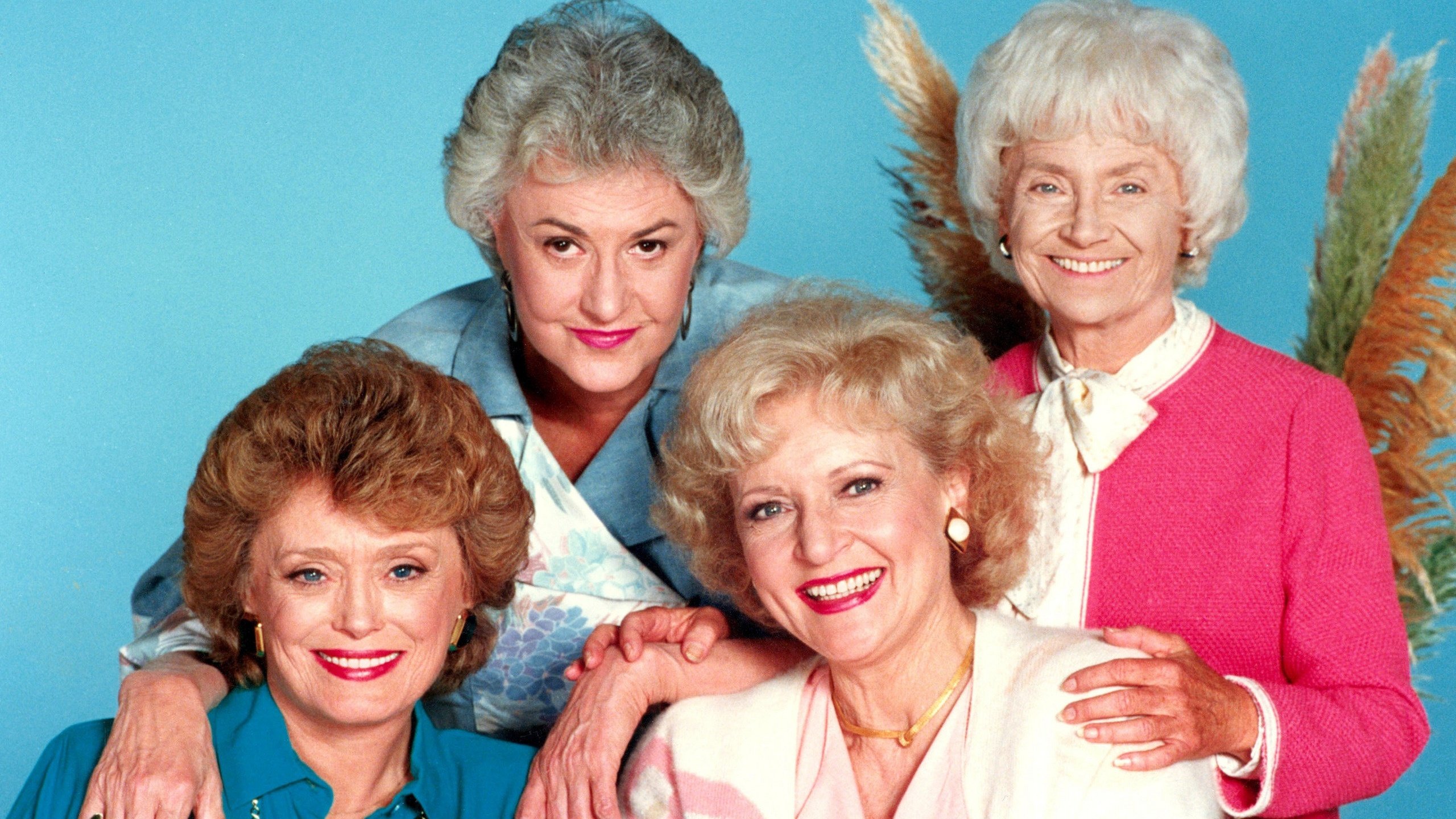 X-Tra reccomend golden girls this